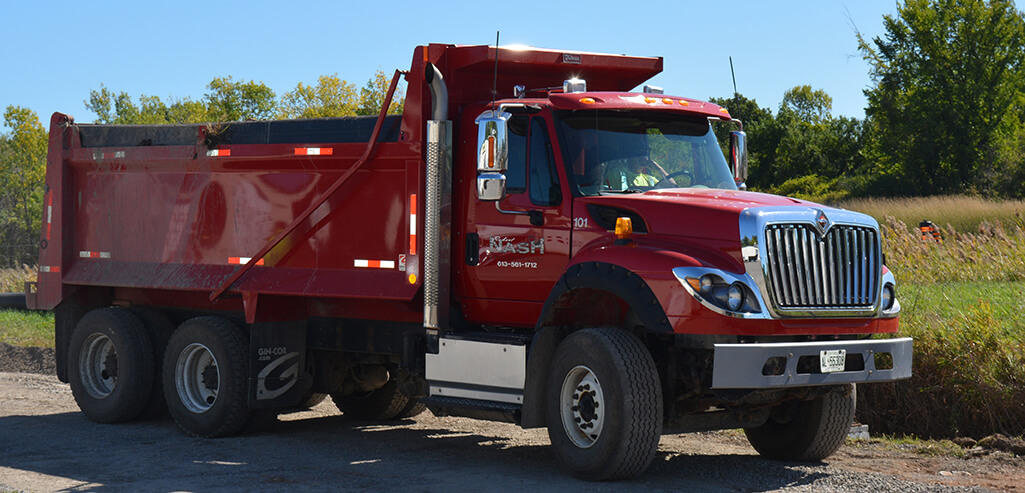 robert-nash-excavating-header robert-nash-truck